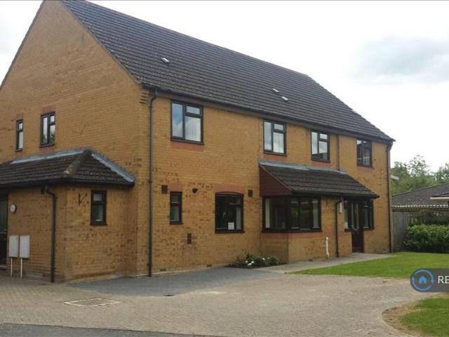 Haslerig Close, Aylesbury, HP21 1 bed in a house share to rent £625 pcm £144 pw