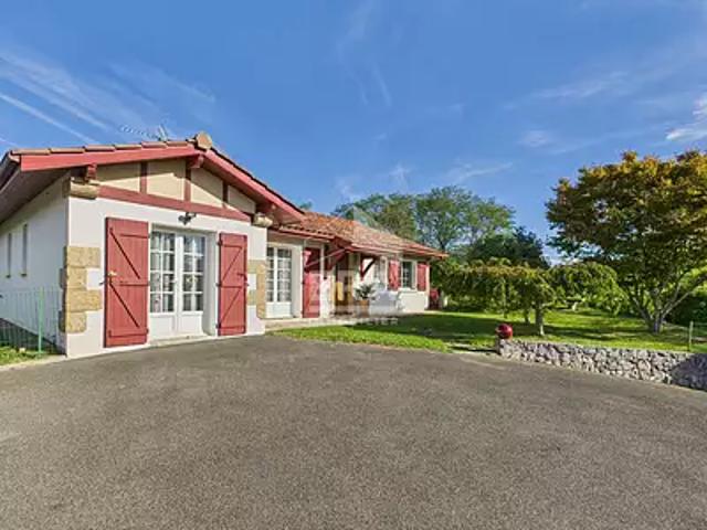 Hasparren 64240 Achat / Vente maison 5 pièces t5 parking