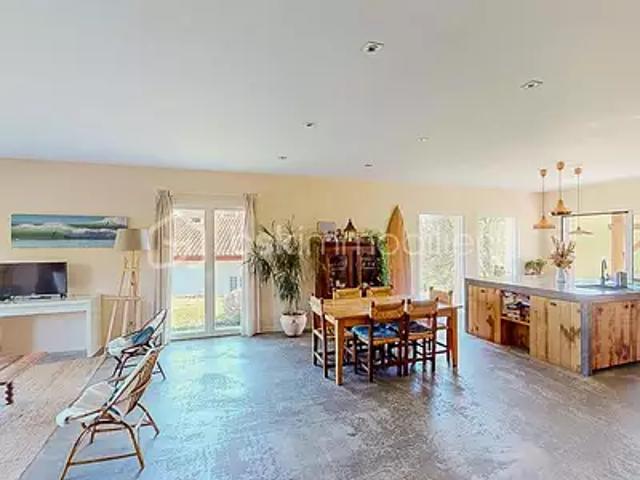 Hasparren 64240 Achat / Vente maison 7 pièces t7 terrasse