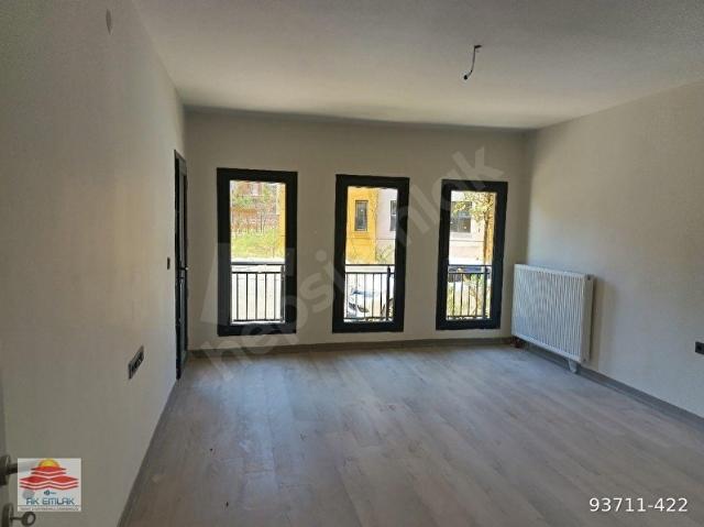 Hassa yeni TOKİ'de kiralık 3+1 her şeyi oturmaya hazır kiralık daire