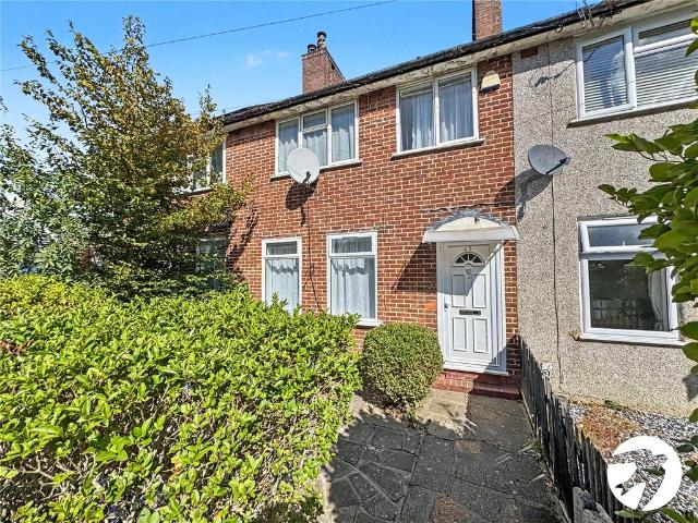 Hassop Walk, Eltham, SE9 3 bed terraced house to rent £1,900 pcm £438 pw