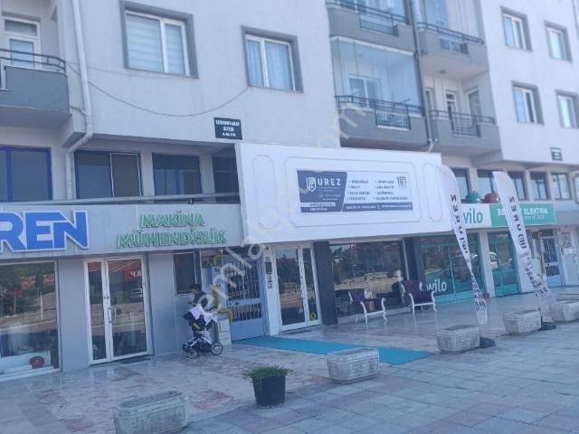 Hattatkarahisar Mahallesinde Ana Cadde Üzeri Fırsat 3+1 Daire