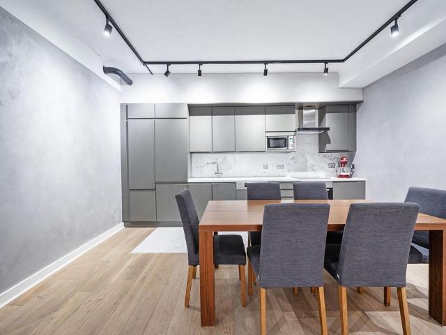 Hatton Garden, Clerkenwell, London, EC1N 2 bed flat to rent £4,000 pcm £923 pw