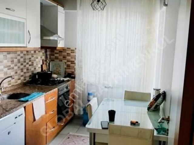 Hatıp Mahallesı Sarılar Yolu Uzerı Cadde Cephelı 2+1 Satılık