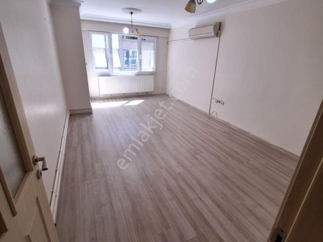 Hatay İnönü Cadde Yanında 3+1 Doğalgazlı Arakat Kiralık Daire 29 Bin Tl
