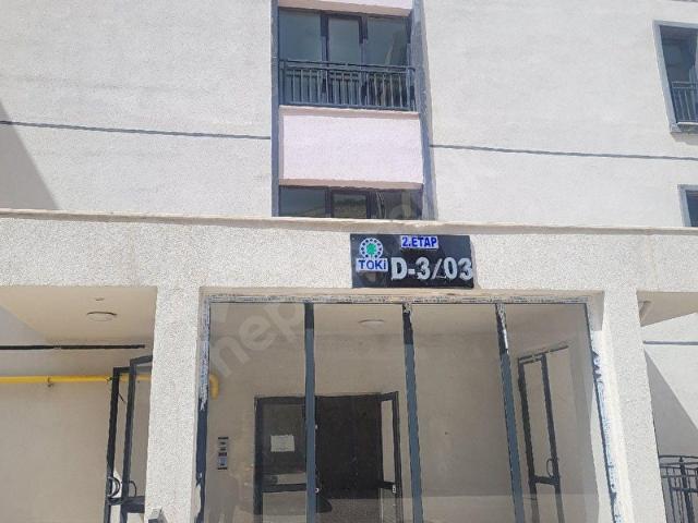 HATAY İSKENDERUN CEBİKE TOKI 1NCİ ETAP D303 BLOK 2.KAT D12 DE 3+1 KİRALIK DOGALGAZLI ASANSÖRLÜ DAİ