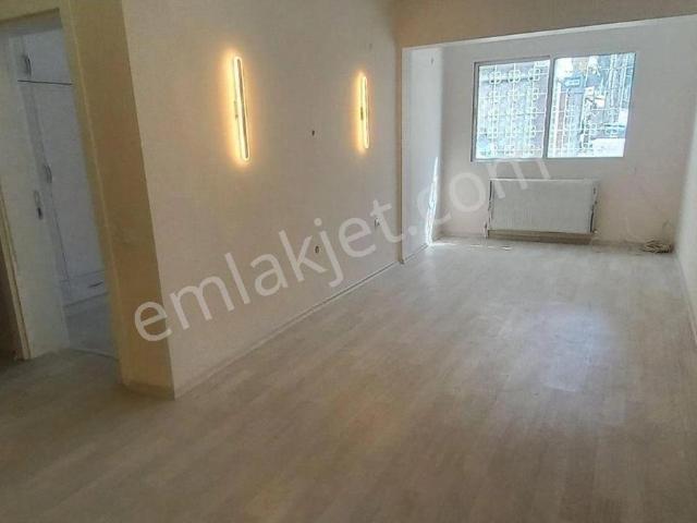 Hatay Nokta Necatibey O. Okulu Arka Sokağında Kiralık 1+1 Daire