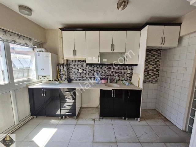 Hatay Pazar Yerine Yakın Deniz Manzaralıdır Satılık 3 + 1 Daire