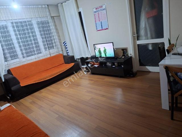 Hatayda İnönü Caddesine Yakın, Ara Kat 85m² 2+1 Satılık Daire