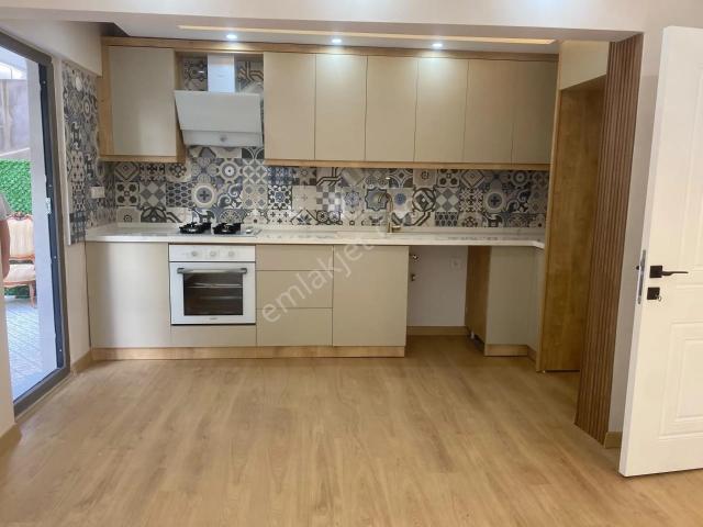 Hatay'da Satılık Bahçeli Ve Modern Yenilenmiş 3+1 Daire