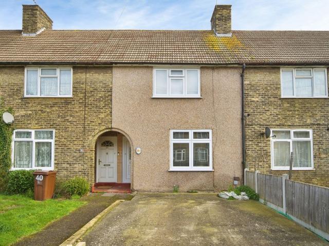 Hatfield Road, Dagenham RM9, 2 bed property to rent, £2,000 pcm | PrimeLocation