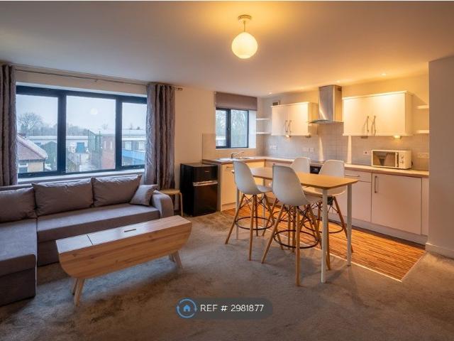 Hatfield Road, St. Albans AL1, 1 bed flat to rent, £1,600 pcm | PrimeLocation