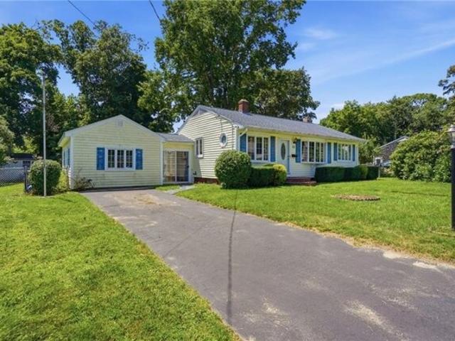 Hatfield St, North Kingstown, Home For Sale