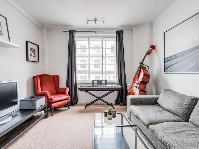 Hatherley Grove W2, 2 bed flat to rent, £3,293 pcm | PrimeLocation