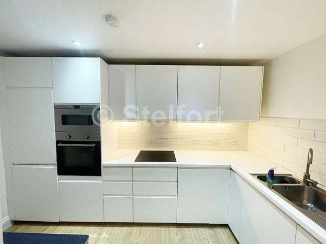 Hatherley Road, London E17, 3 bed end terrace house to rent, £2,600 pcm | PrimeLocation