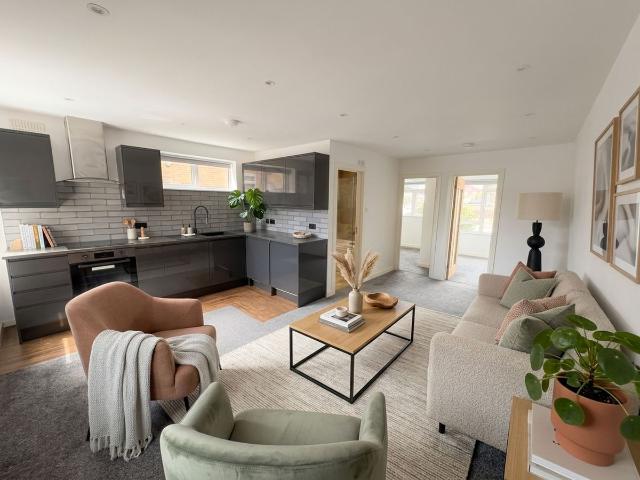 Hatherley Road, Sidcup DA14, 2 bed flat to rent, £1,700 pcm | PrimeLocation
