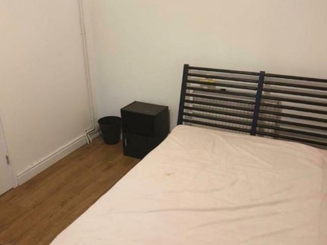 Hathway Walk, Bristol BS5 1 bed in a house share to rent £800 pcm £185 pw