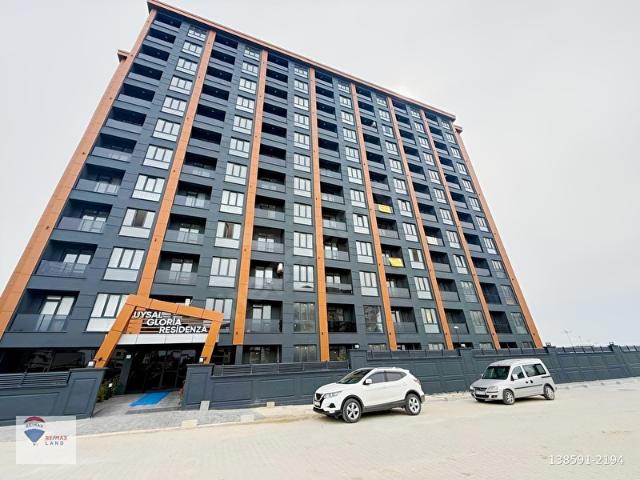 HATİP MAHALLESİ UYSAL GLORİA 1+1 EŞYALIKİRACILI SATILIK DAİRE