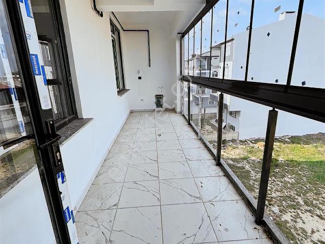 Hatip Mahallesi 2 Blok Site İçerisinde Satılık Daireler