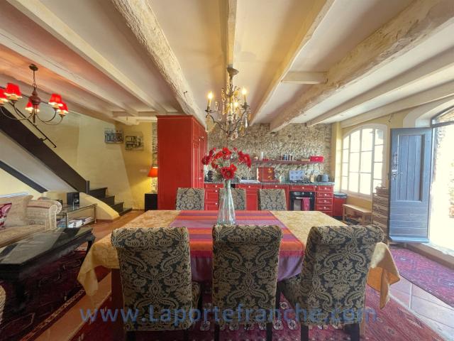 Haut De Cagnes Maison en pierre 100 m2 jardin vue dégagée 104m² Cagnes sur Mer