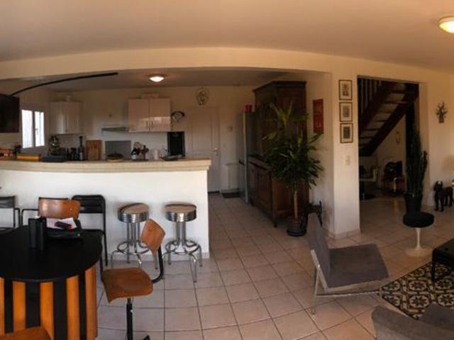 HAUT de IDRON LEE, Maison 136mÂ² sur 800mÂ² de terrain arborÃ© et clÃ´turÃ©, Vue PyrÃ©nÃ©es