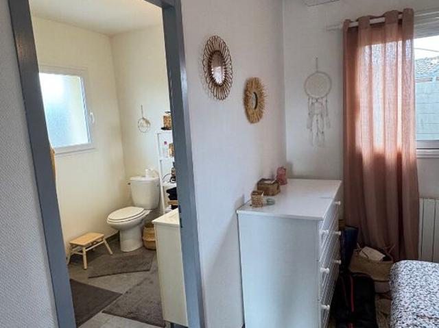 Haut de L�e / Idron, Superbe T4 esprit Loft face aux Pyr�n�es, vaste Terrasse, 3 chambres, parking couvert