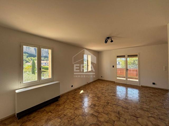 Haut de villa T4 de 77.80m² LES MEES