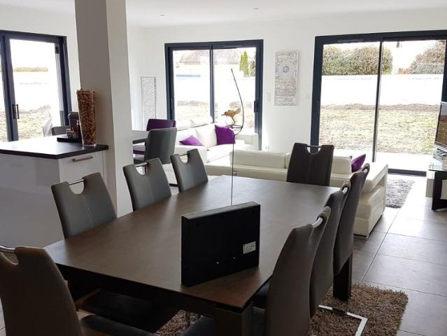 HAUT d'IDRON, 5mn Est de PAU, VILLA Neuve 2025 type 6 sur 835m� de terrain