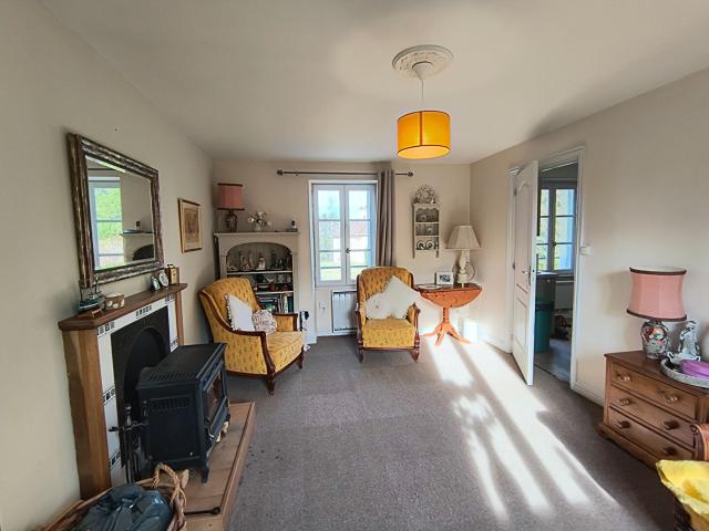 HAUTE VIENNE Charmante Maison de Village avec Jardin et Garage près de Saint Sulpice Laurière