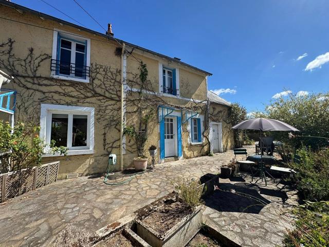 HAUTE VIENNE Belle maison présentée avec gîte et piscine