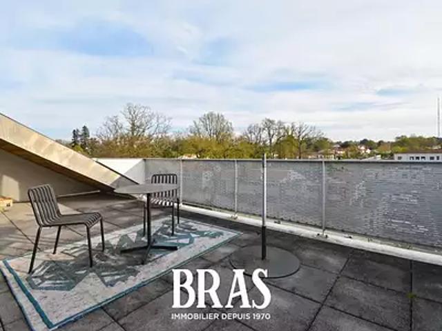 Haute Goulaine 44115 Achat / Vente appartement 2 pièces t2 au dernier étage terrasse