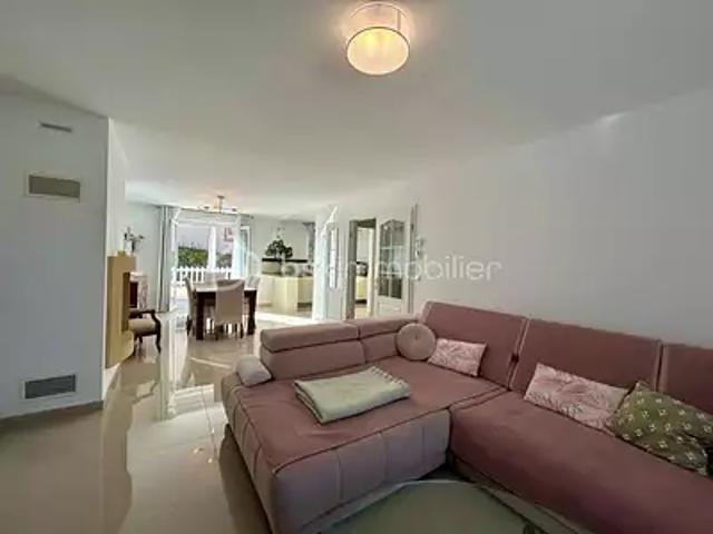 Haute Kontz 57480 Achat / Vente maison 6 pièces t6 terrasse cave