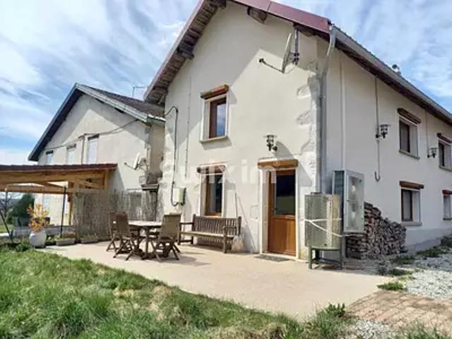 Hauts de Bienne 39400 Location maison 4 pièces t4