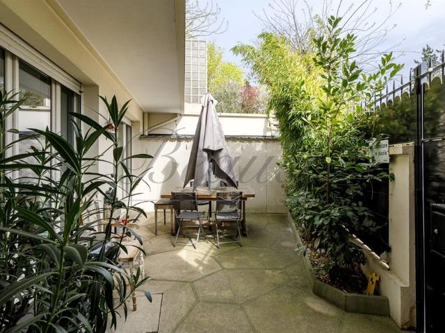 Hauts De Seine 92430 Marnes La Coquette Maison 159 M². 159m² Marnes la Coquette