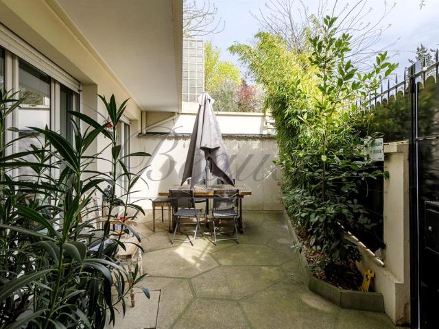 HAUTS DE SEINE 92430 MARNES LA COQUETTE MAISON 159 M² 3 CHAMBRES BALCON TERRASSE