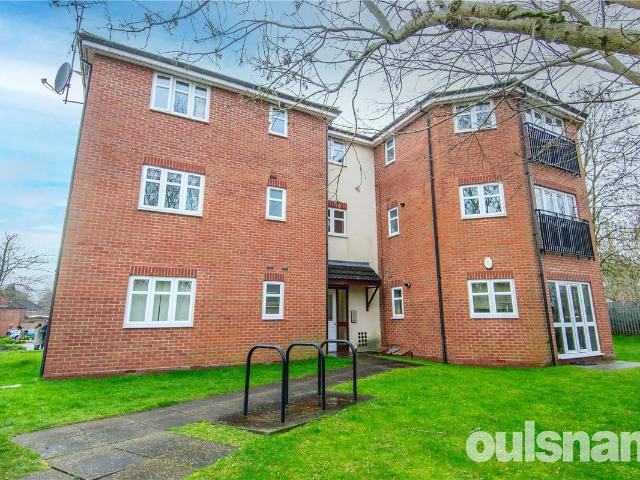 Haunch Close, Birmingham, West Midlands B13, 2 bed flat to rent, £1,100 pcm | PrimeLocation