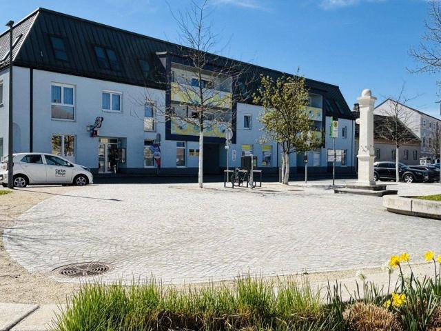 Hauptplatz 8/3