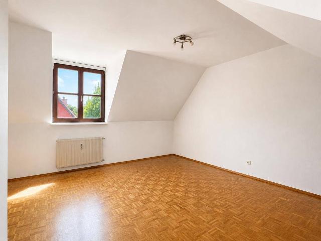 Haus mit 4 Wohnungen in Stallhof!