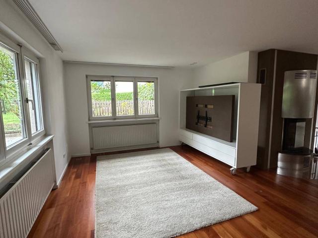 Haus mit 5 Zimmern Garten, Balkon und Terasse in Nenzing
