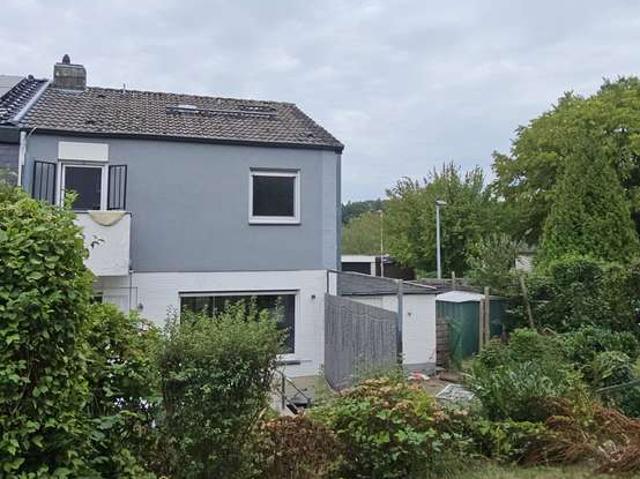 Haus mit 95 m² in Aachen Hanbruch