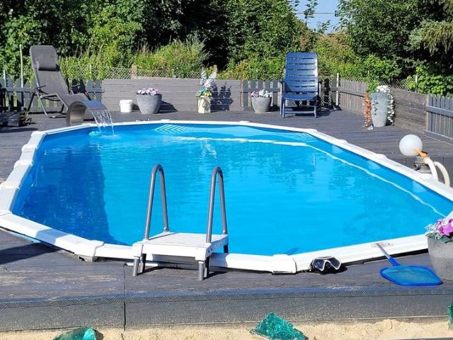 Haus mit 10 Zimmern und Ausbaureserve zu verkaufen