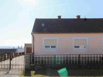 Haus zum Verkauf in 3451 - Garten, Parkplatz