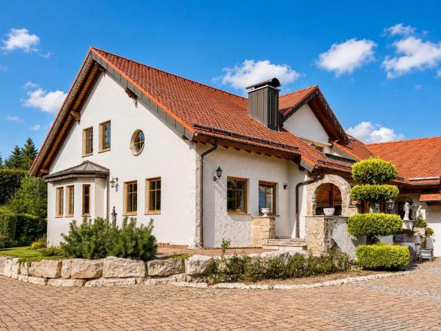 Haus mit Weitblick 240 qm Wohnfläche, 1817qm Grundstück