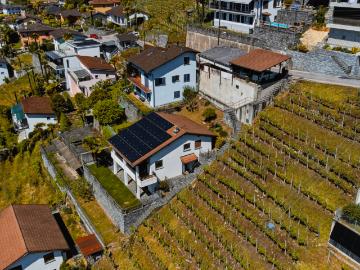 Haus mit wunderschönem offenem Blick auf das Gebiet von Locarno