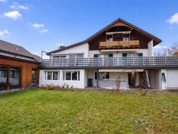 Rue Frédéric Soguel, Cernier, Val-de-Ruz, Bezirk Val-de-Ruz, Kanton Neuenburg