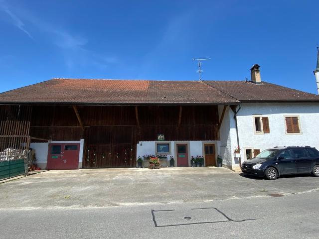 Haus mit Bauernhof und Grundstück von 2 116 m2