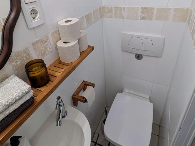 Haus mit Garten für ganze Teams oder Familien, Koln Amsterdam Apartments for Rent
