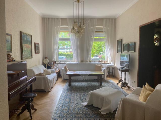 Haus mit Garten in Zehlendorf, Berlin Amsterdam Apartments for Rent