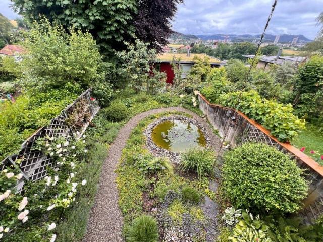 Haus mit Garten und Ausblick auf die Stadt Ostermundigen/Bern