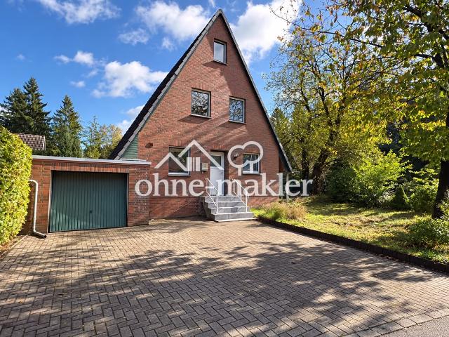 Haus mit Garten und Garage in Nurdachhaussiedlung, Huntlosen/Grossenkneten